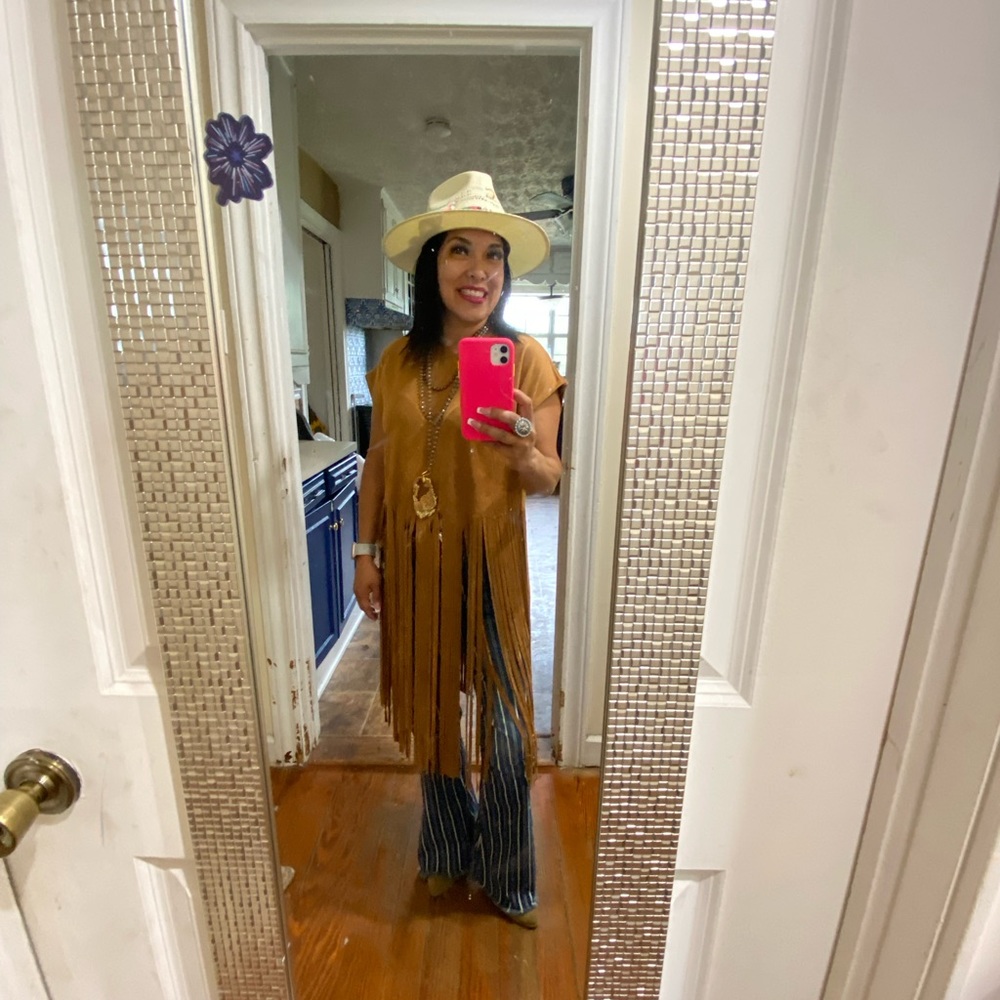 Meet your Posher, Amy